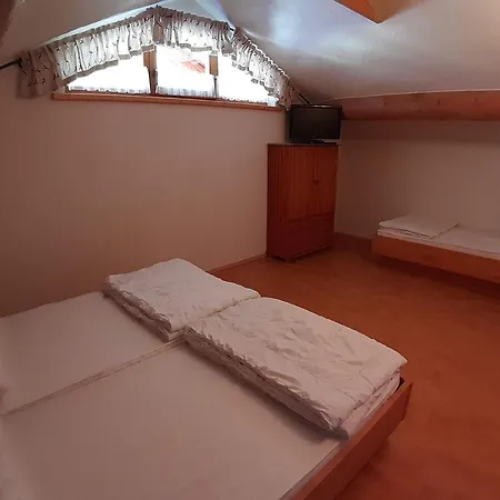 Nyaraló Schoenberghuette *